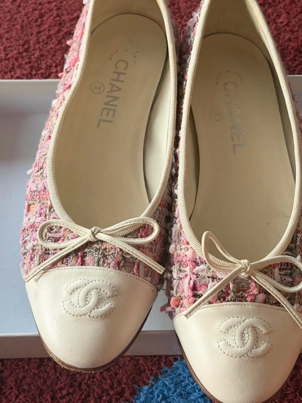 CHANEL ballet flats